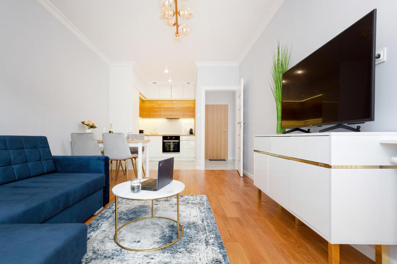 Apartament Dom Przy Okrzei By Renters Prestige 华沙 外观 照片