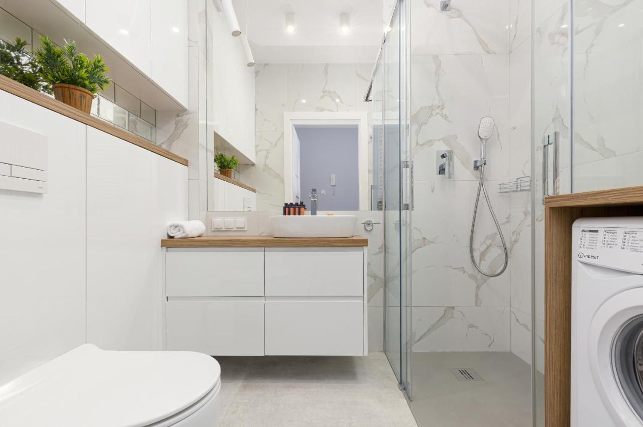 Apartament Dom Przy Okrzei By Renters Prestige 华沙 外观 照片