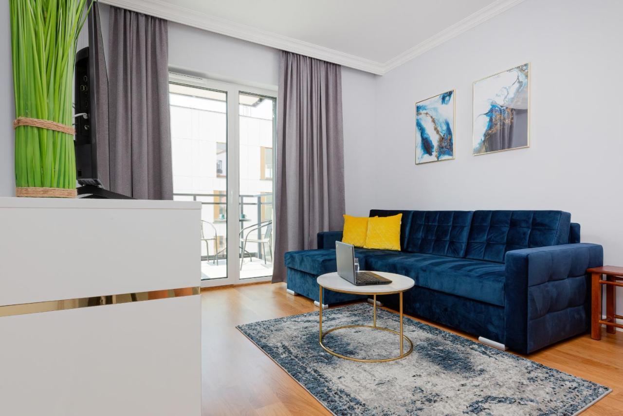 Apartament Dom Przy Okrzei By Renters Prestige 华沙 外观 照片