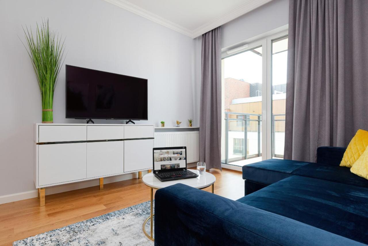 Apartament Dom Przy Okrzei By Renters Prestige 华沙 外观 照片