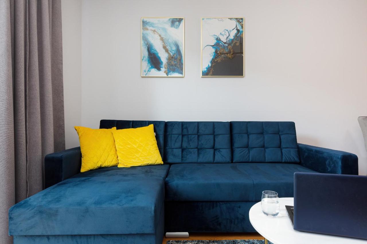 Apartament Dom Przy Okrzei By Renters Prestige 华沙 外观 照片